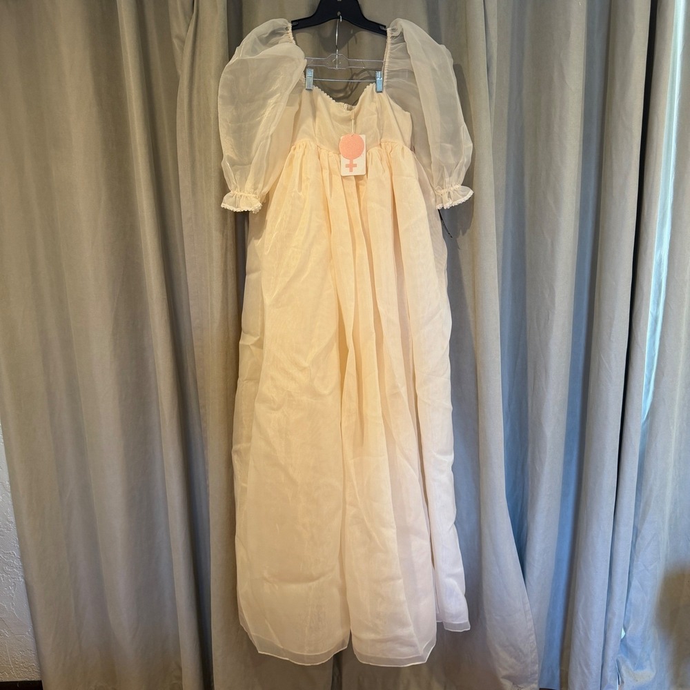 Selkie The Puff Gown Lamb Organza Maxi Dress SKPO1132L-LAMB-M Medium